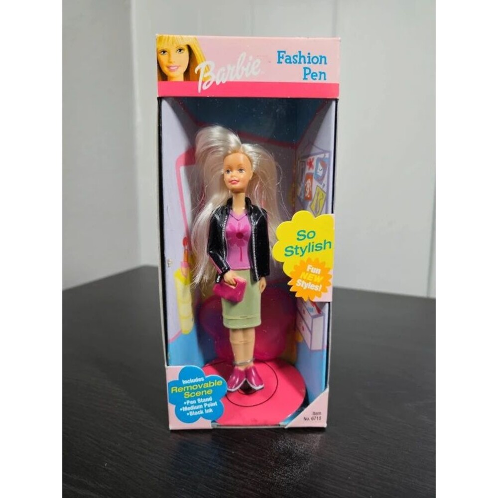 Vintage Barbie Fashion Pen 2002 So Stylish Black Jacket RoseArt